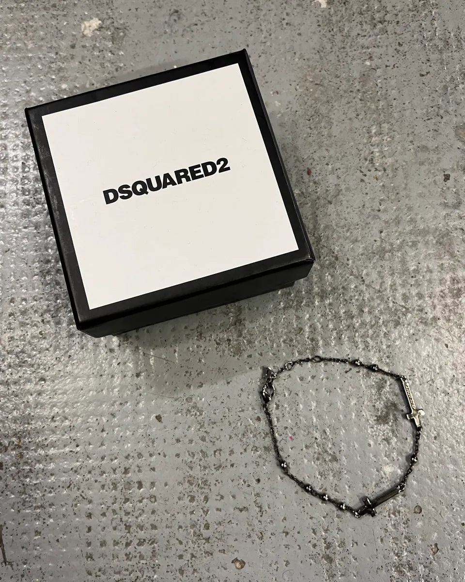 Dsquared2 Stainless Still Metal Cross Charm Bracelet ANflkTo 0
