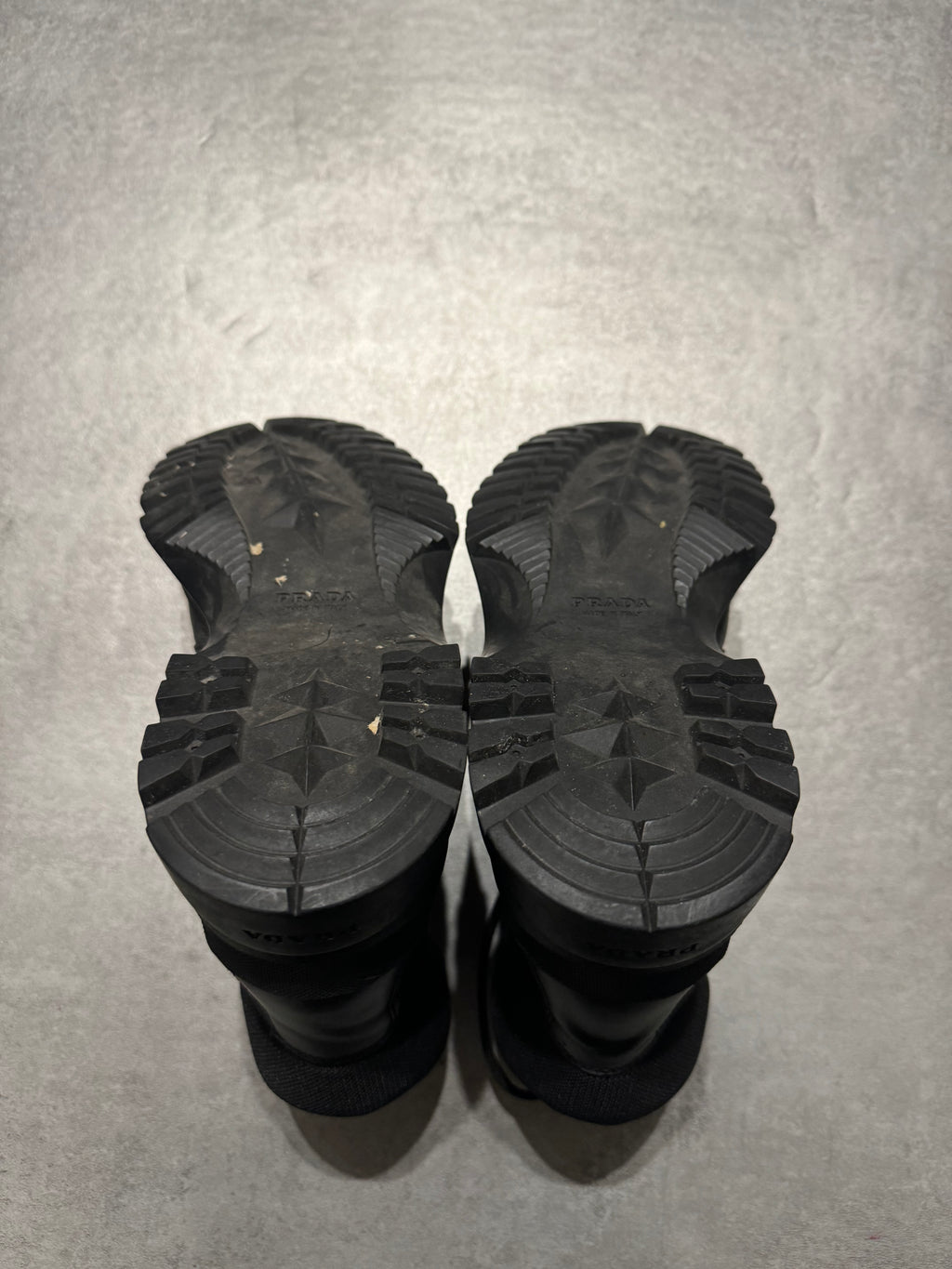 FW1999 Prada Black Leather Hiking Boots (42) - 5