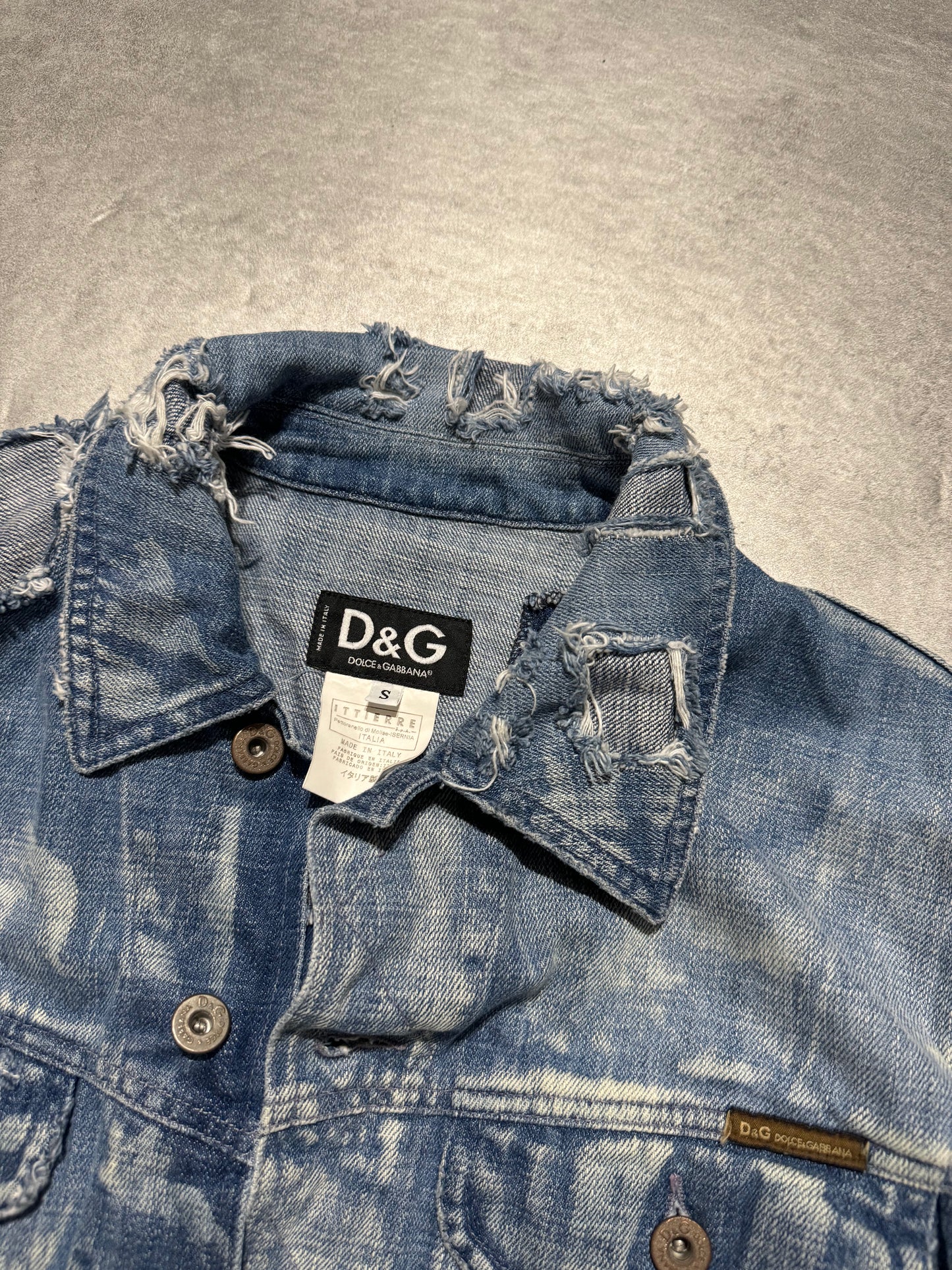 AW2004 Dolce & Gabbana Distressed Denim Edgy Jacket (S) - 9