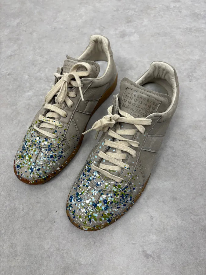 Maison Margiela Replica Grey Painted Army Sneakers xcBzTIU 2