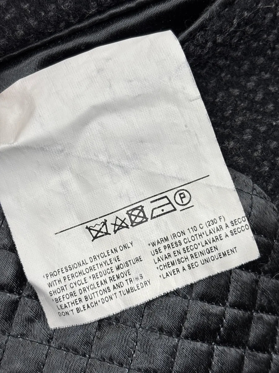 2000s Gucci Grey Wool Double-Breasted Quilted Coat eBFhxirt 10