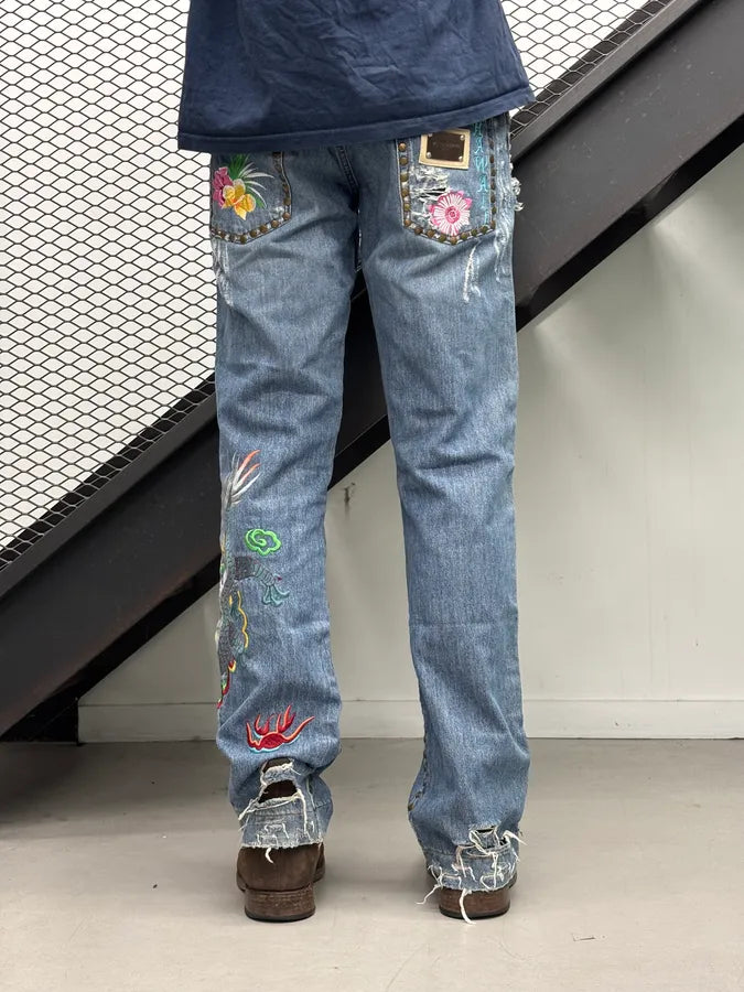 SS2006 Dolce & Gabbana Blue Denim Hawaii Floral Embroidered Jeans OUzfZuD 3