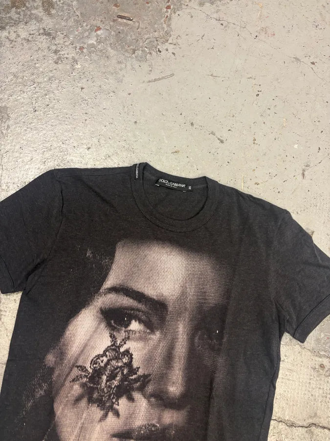 2000s Dolce & Gabbana Monica Bellucci Portrait T-Shirt KFYRFCm 3