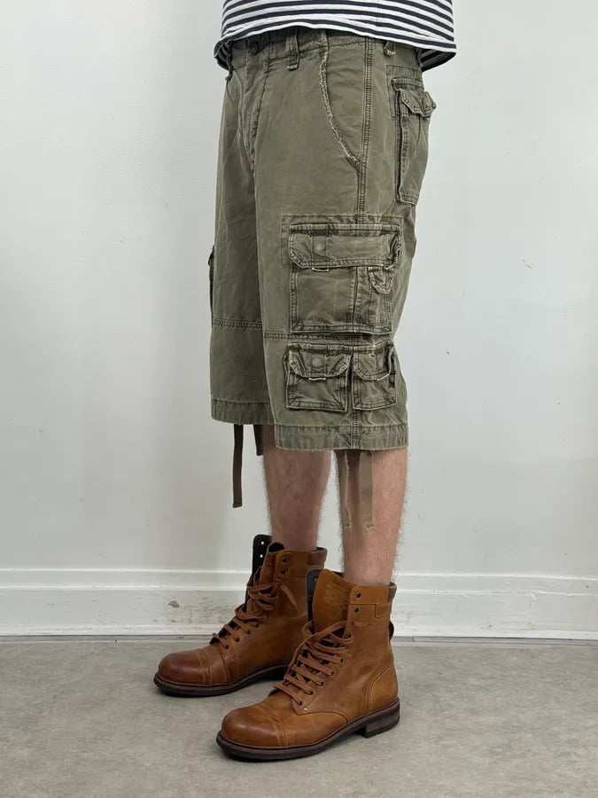 AW2004 Dolce & Gabbana Khaki Cargo Distressed Shorts NZWmpeb 2