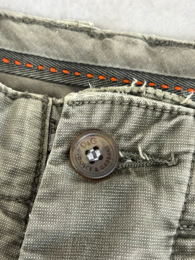AW2004 Dolce & Gabbana Khaki Cargo Distressed Shorts NZWmpeb 7