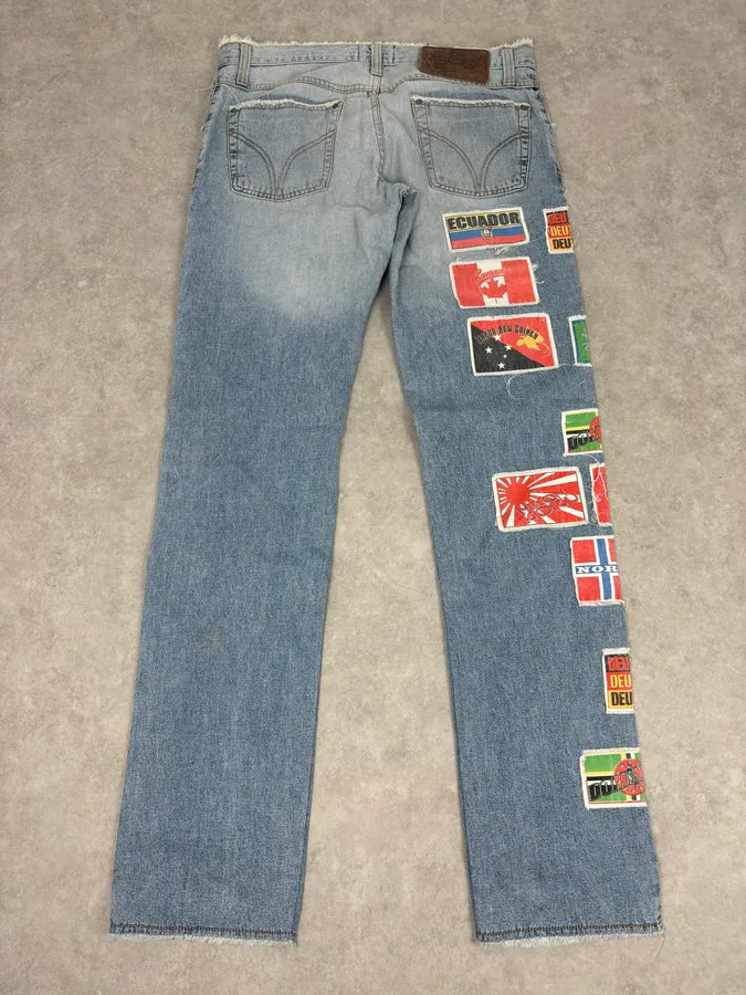 AW2004 Dolce & Gabbana Light Blue Denim International Flag Patch Jeans GqttpXY 5