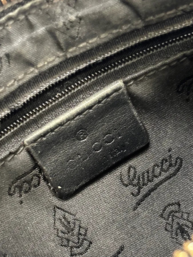 AW2007 Gucci Black Python Leather Studded Heart Bag by Frida Giannini gSIJPWq 12