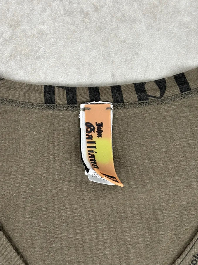 SS2008 John Galliano Khaki Newspaper V Neck T-Shirt zVHZxtL 7