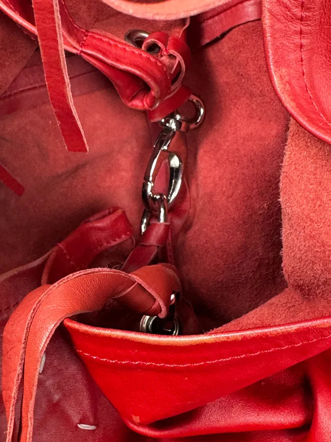 2010s Maison Margiela Red Leather Contemporary Handle Bag qQhxlYA 10