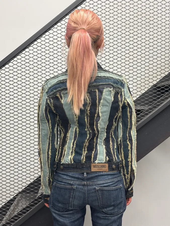 2000s Moschino Blue Navy Distressed Denim Jacket mJcPyGa 2