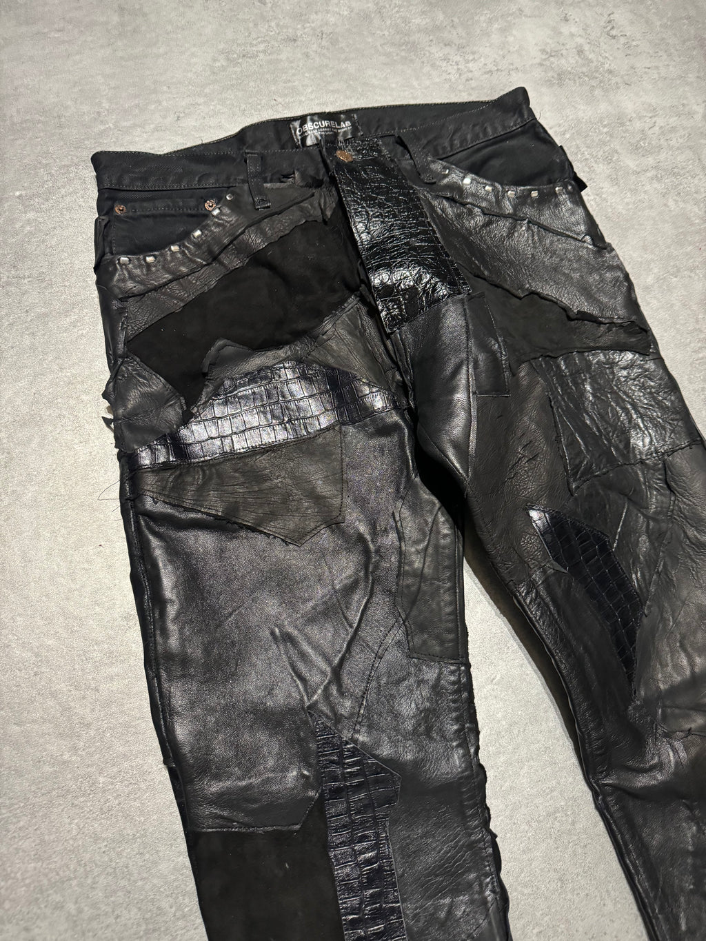Artisanal Obscure Italian Lab Reworked Leather Crafted Black Pants (M) - 10
