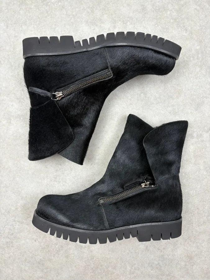 AW2016 Emporio Armani Black Calfskin Pony-Hair Boots ruOIwvM 3