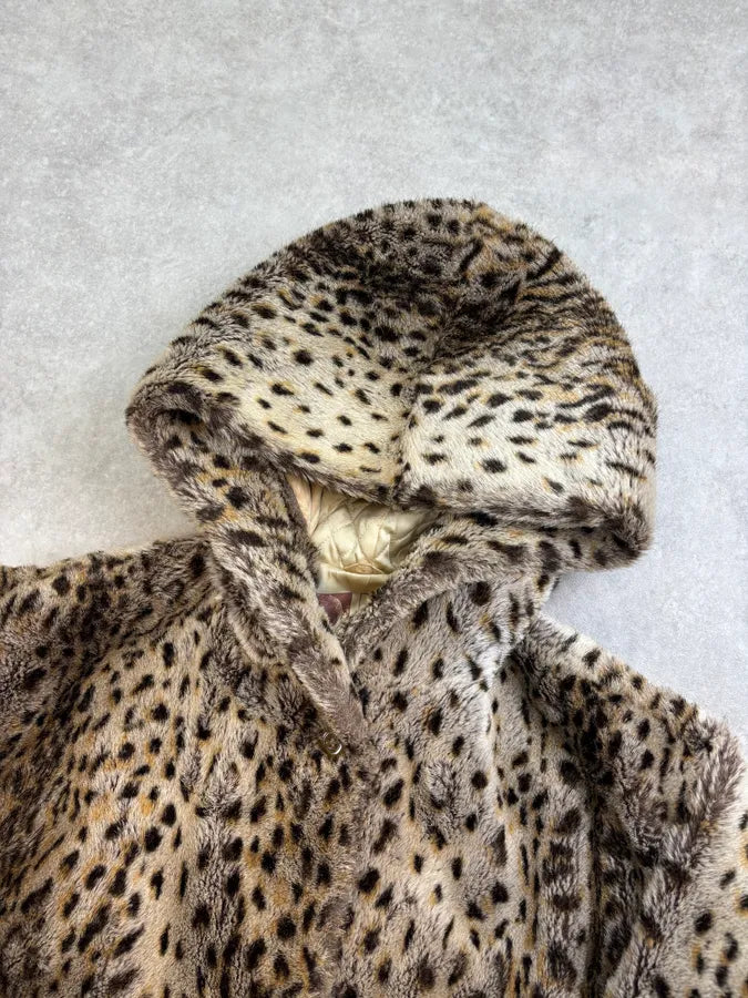 1990s Emporio Armani Beige Faux Fur Leopard Cropped Hooded Coat AKdvVMS 3