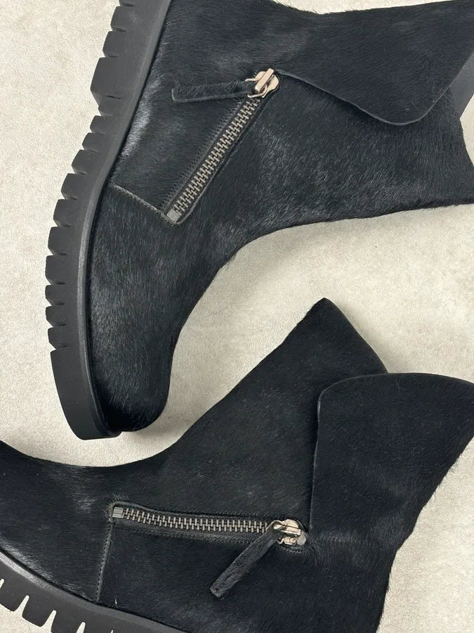 AW2016 Emporio Armani Black Calfskin Pony-Hair Boots eJDKvyK 12