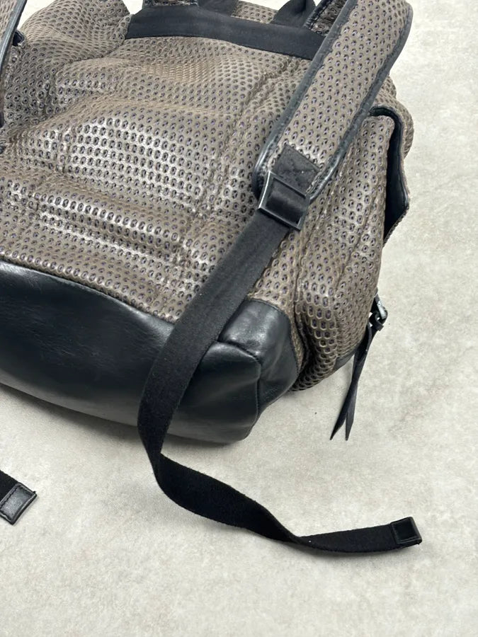 FW2013 Emporio Armani Taupe Grey Perfored Leather Multi-Pocket Backpack bukDgMW 9