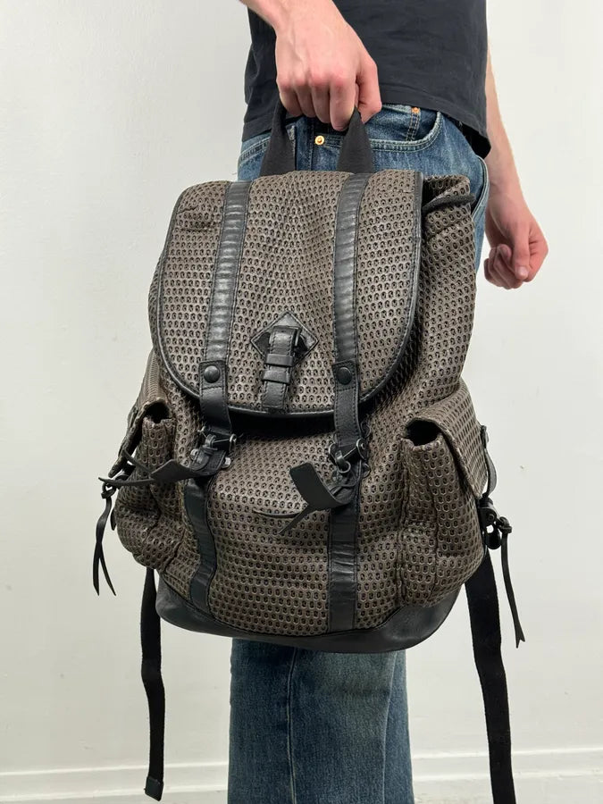 FW2013 Emporio Armani Taupe Grey Perfored Leather Multi-Pocket Backpack bukDgMW 0