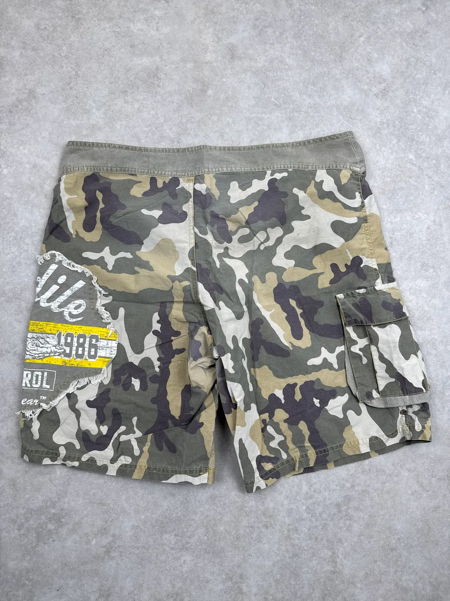 2000s Dolce & Gabbana Khaki Military Camo Swim Shorts eoGcrtYj 5
