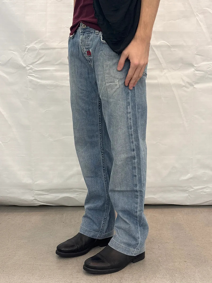 AW2005 Dolce & Gabbana Light Blue Denim Distressed Straight Leg Jeans erDqrnuN 1