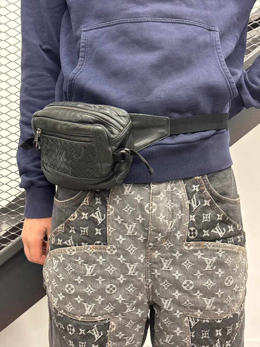 2000s Bottega Veneta Black Woven Leather Intrecciato CrossBody Bag fOhugIFw 2