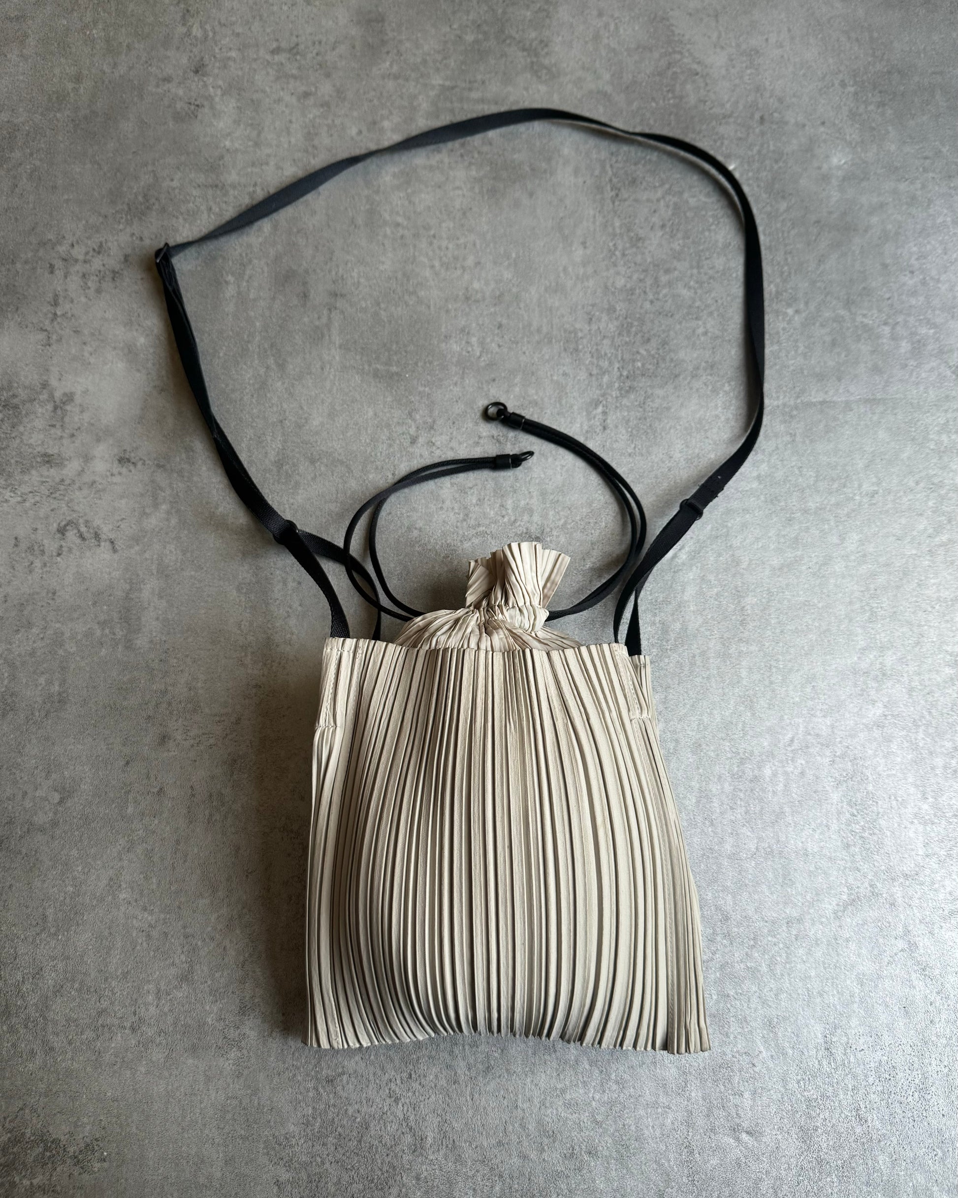 SS2023 Issey Miyake Pleats Please Shoulder Bag Off-White (OS) - 1