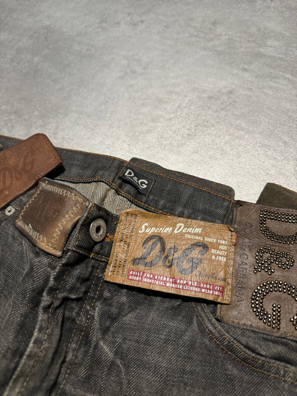 AW2003 Dolce & Gabbana 10 Tags Denim Raw Grey Jeans (M) - 6