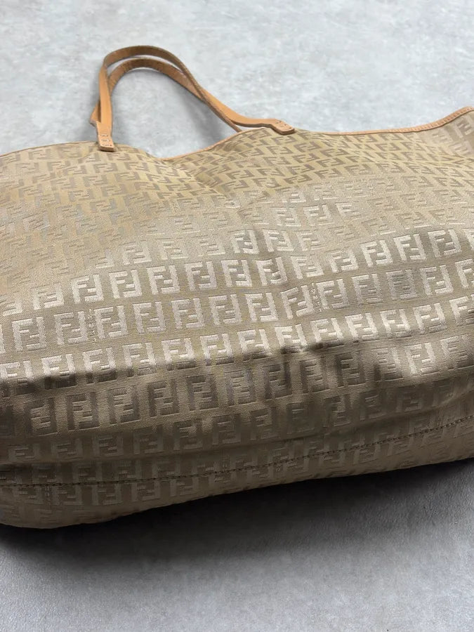 Fendi Beige Monogram Bag LVlVArR 12