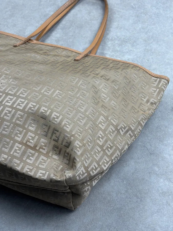 Fendi Beige Monogram Bag LVlVArR 4
