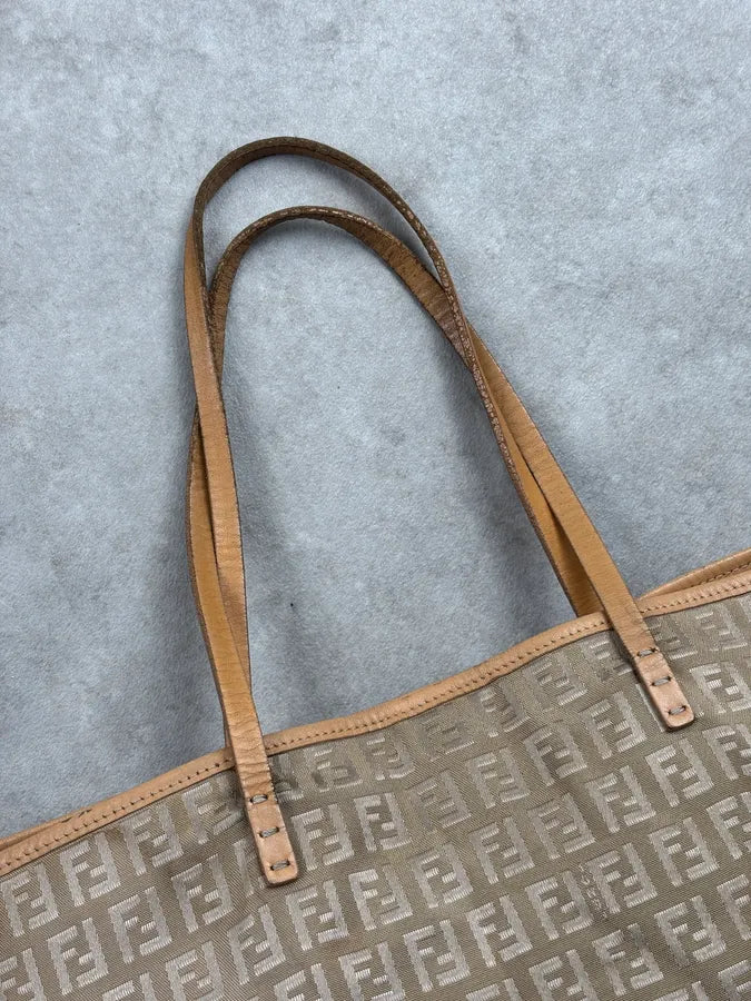 Fendi Beige Monogram Bag LVlVArR 14