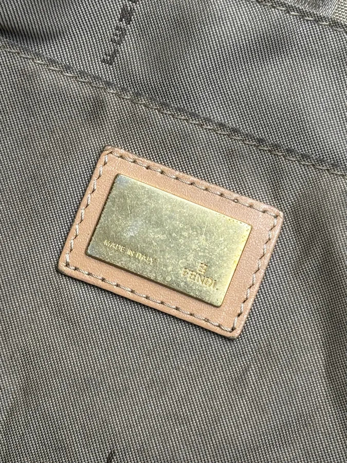 Fendi Beige Monogram Bag LVlVArR 18
