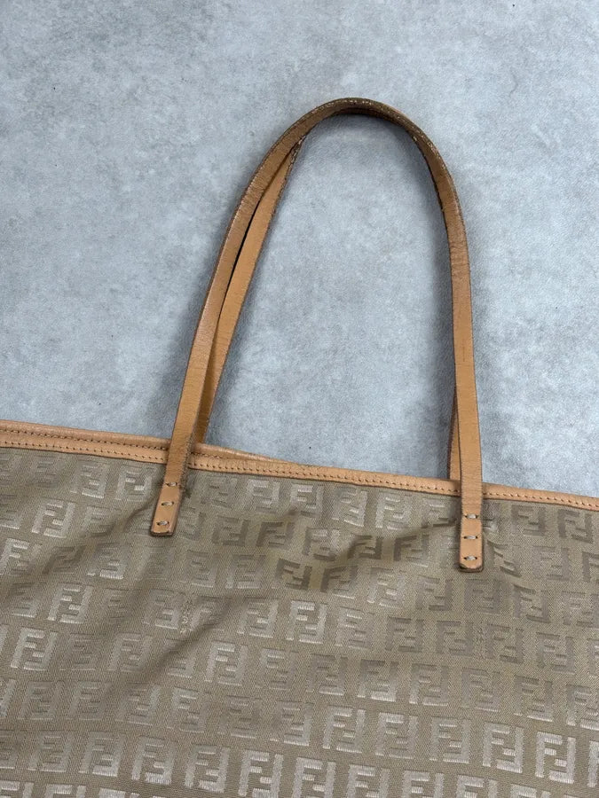 Fendi Beige Monogram Bag LVlVArR 3
