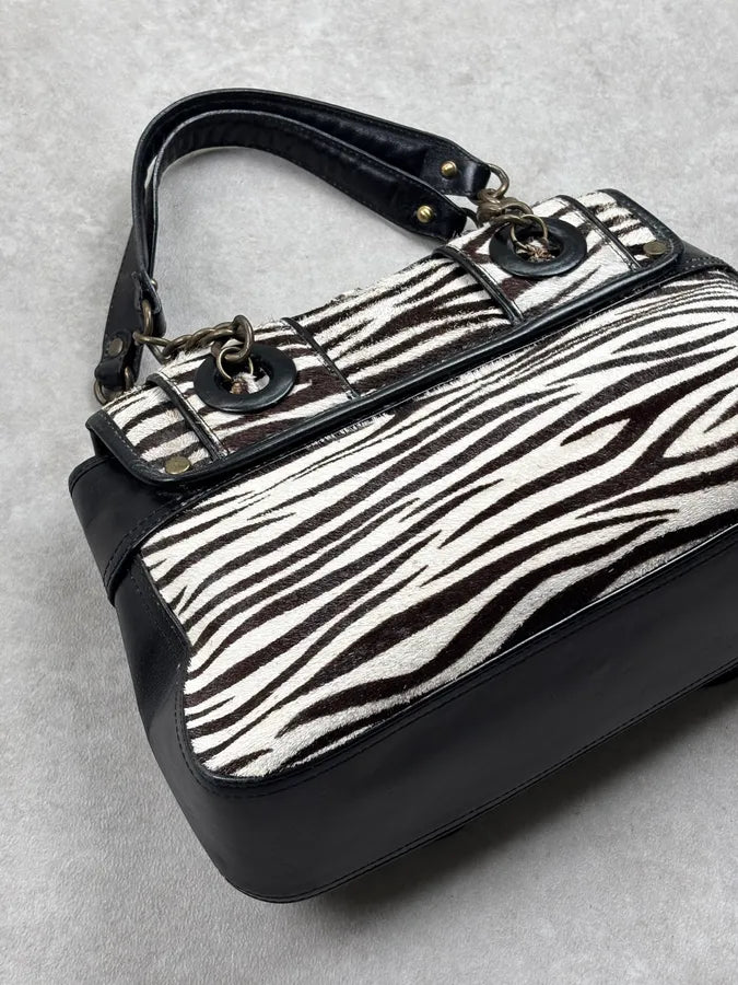 SS2006 Fendi B Bag Black Leather Zebra Pony Hair Handle Bag DAjOtgs 15