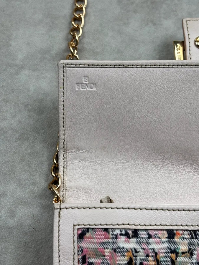 Fendi Pink Irregular Flower Baguette Bag QNlGfIV 8