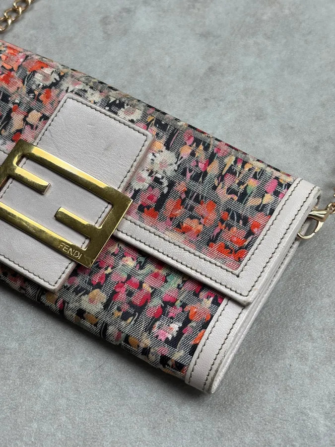 Fendi Pink Irregular Flower Baguette Bag QNlGfIV 5