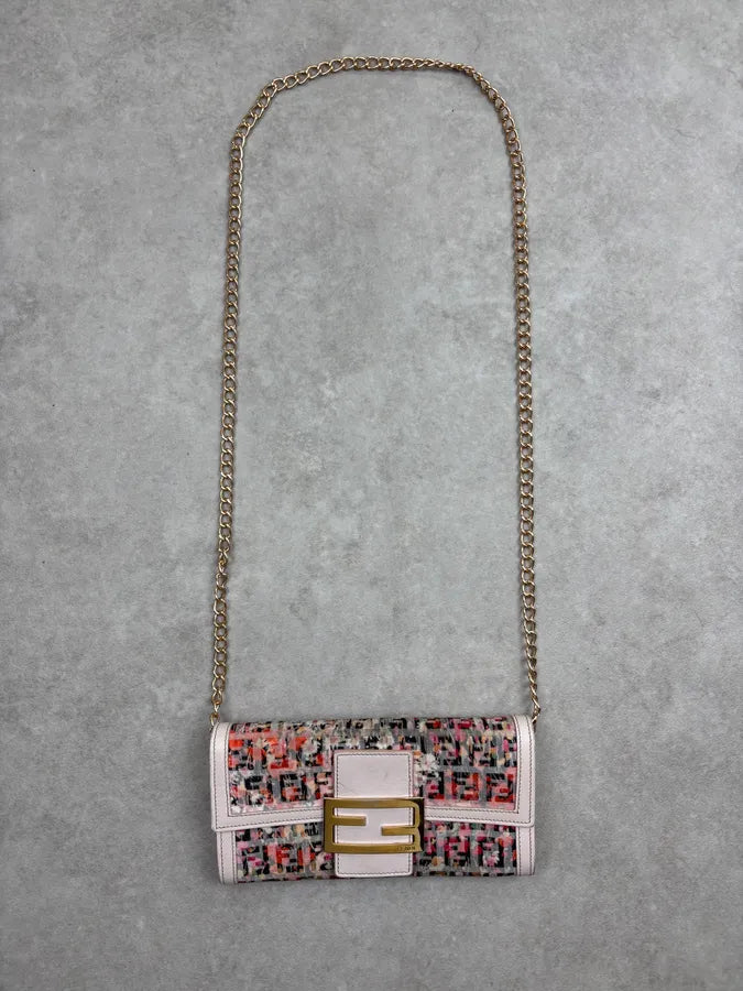 Fendi Pink Irregular Flower Baguette Bag QNlGfIV 0