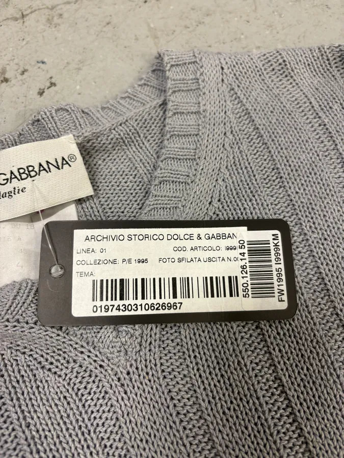 FW1995 Dolce & Gabbana Grey Wool V-Neck Sweater (M) cKfofKg 10