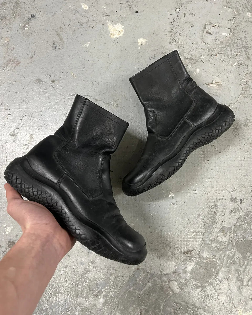 FW1999 Prada Black Ankle Vibram Leather Boots (37eu/us5) 0