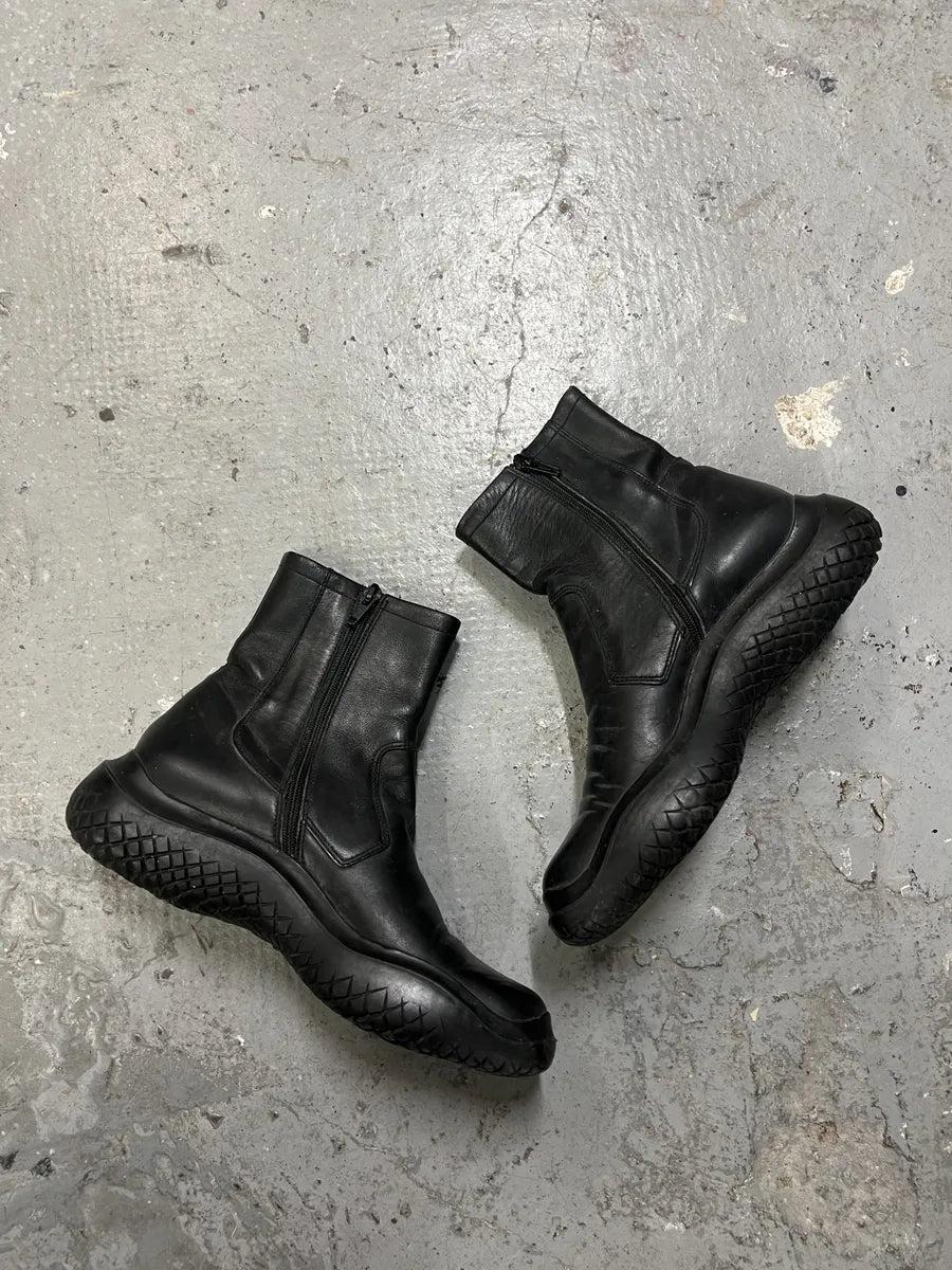 FW1999 Prada Black Ankle Vibram Leather Boots (37eu/us5) 1