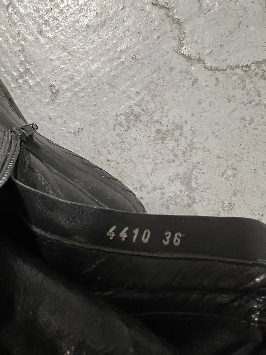 FW1999 Prada Black Ankle Vibram Leather Boots (37eu/us5) 2