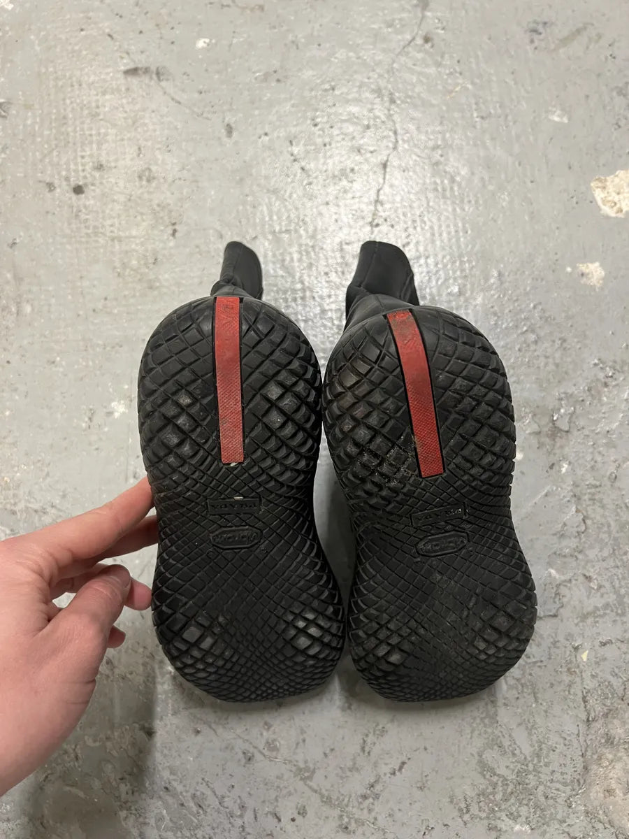 FW1999 Prada Black Ankle Vibram Leather Boots (37eu/us5) 7