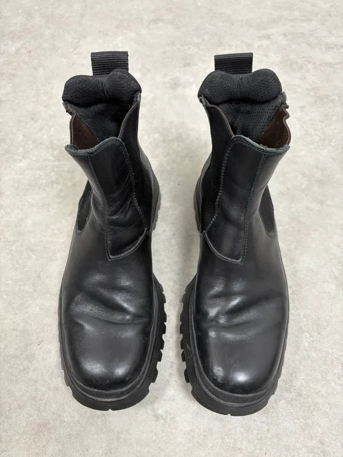 FW1999 Prada Black Chelsea Vibram Leather Boots BjCWlzn 1