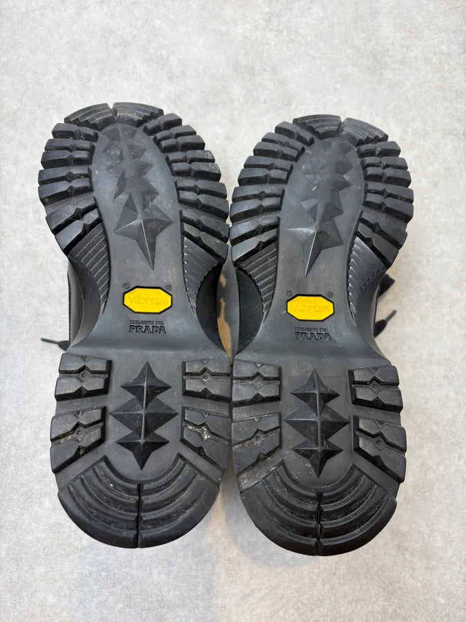 FW1999 Prada Grey & Black Hybrid Leather Vibram Boots lDNVQVs 7