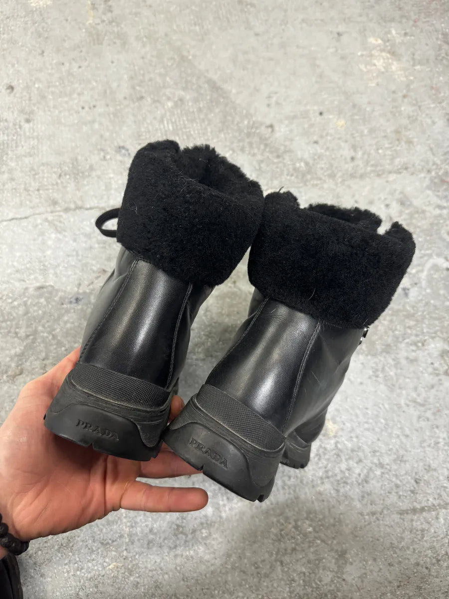 FW1999 Prada High Black Leather Vibram Boots (39eu/us6.5) 3