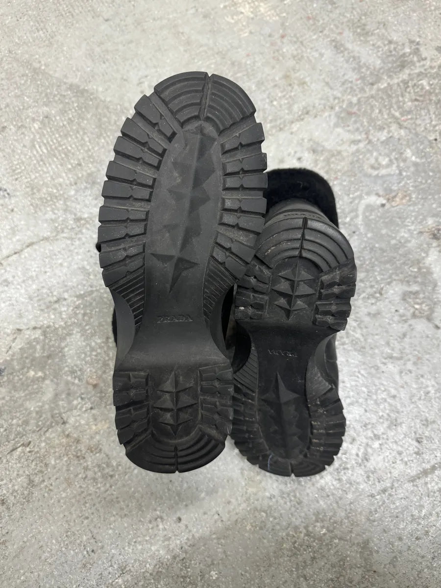 FW1999 Prada High Black Leather Vibram Boots (39eu/us6.5) 6