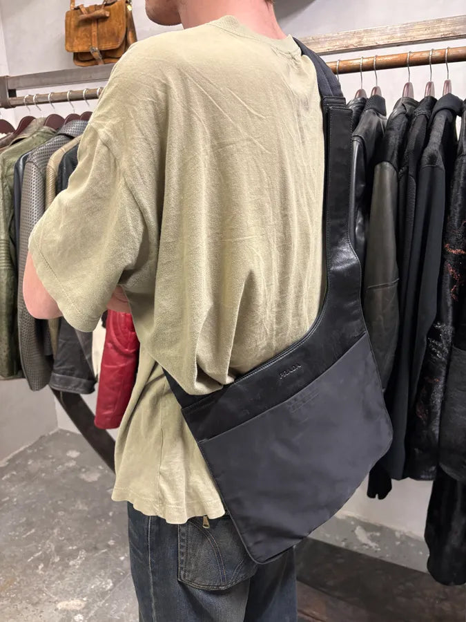 FW1999 Prada Navy & Black Crossbody Bag (OS) yDAxeRk 2