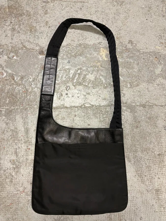 FW1999 Prada Navy & Black Crossbody Bag (OS) yDAxeRk 3