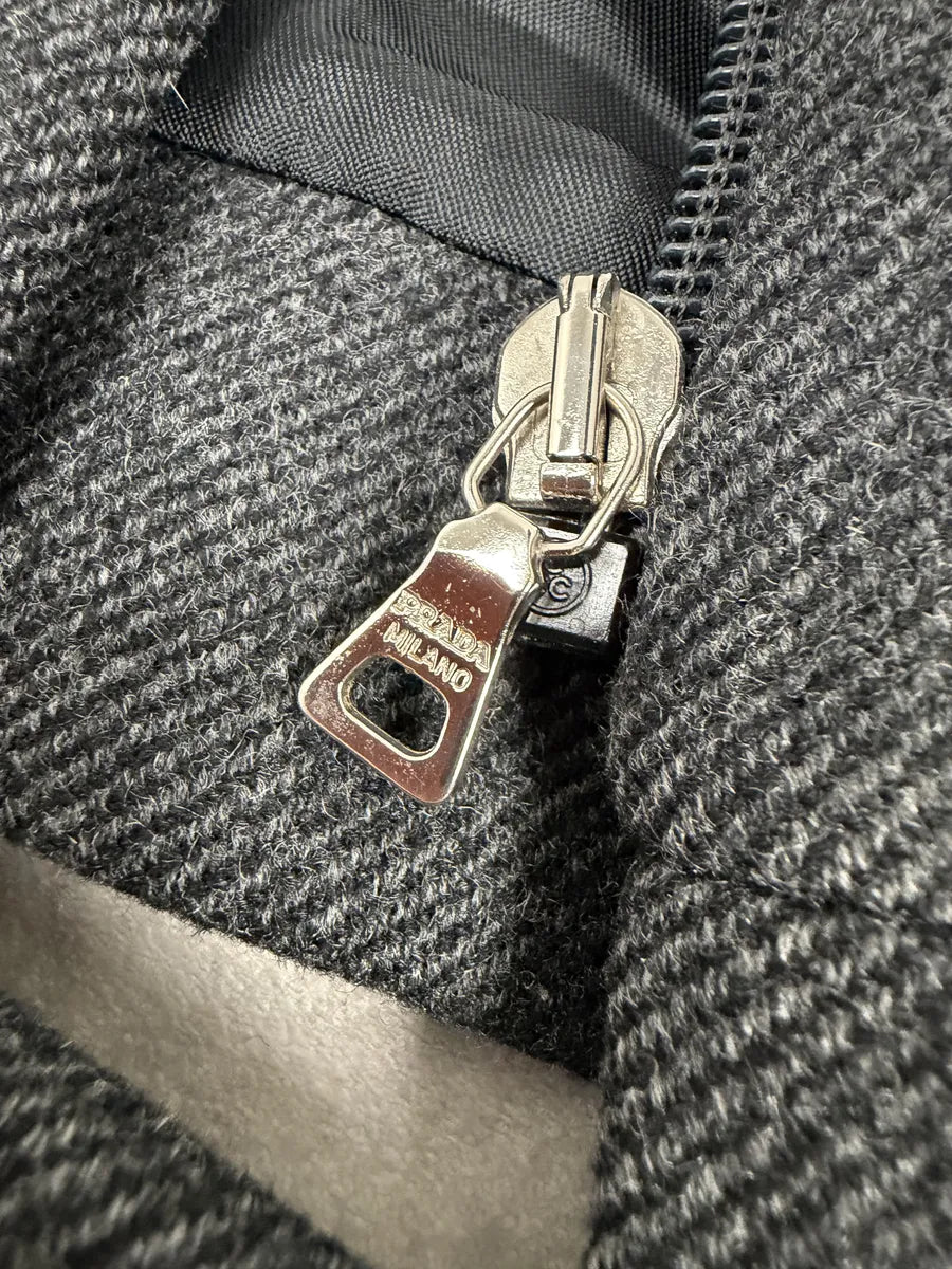 FW1999 Prada Padded Grey Wool Black Leather Biker Jacket eORiEmM 9