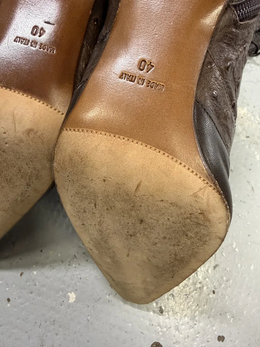 FW2000 Christian Dior Ostrich Brown Laced Leather Heels Boots pvZFFsX 9