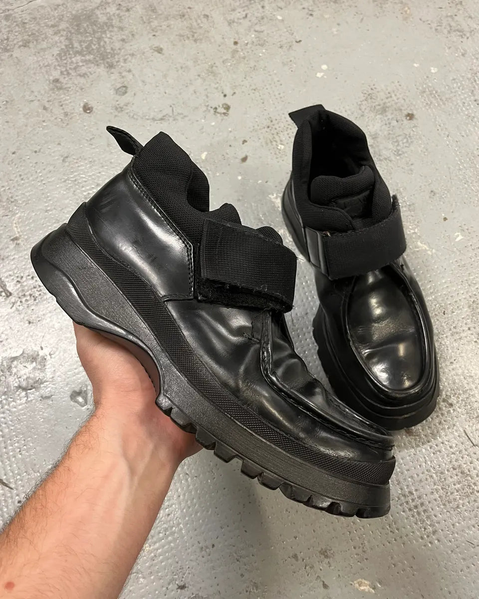 FW2000 Prada Black Strapped Leather Boots XncxeZp 0