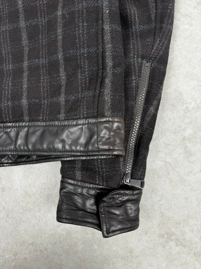 2000s Dolce & Gabbana Dark Grey Wool Shattered Bomber Jacket GRNMukS 8