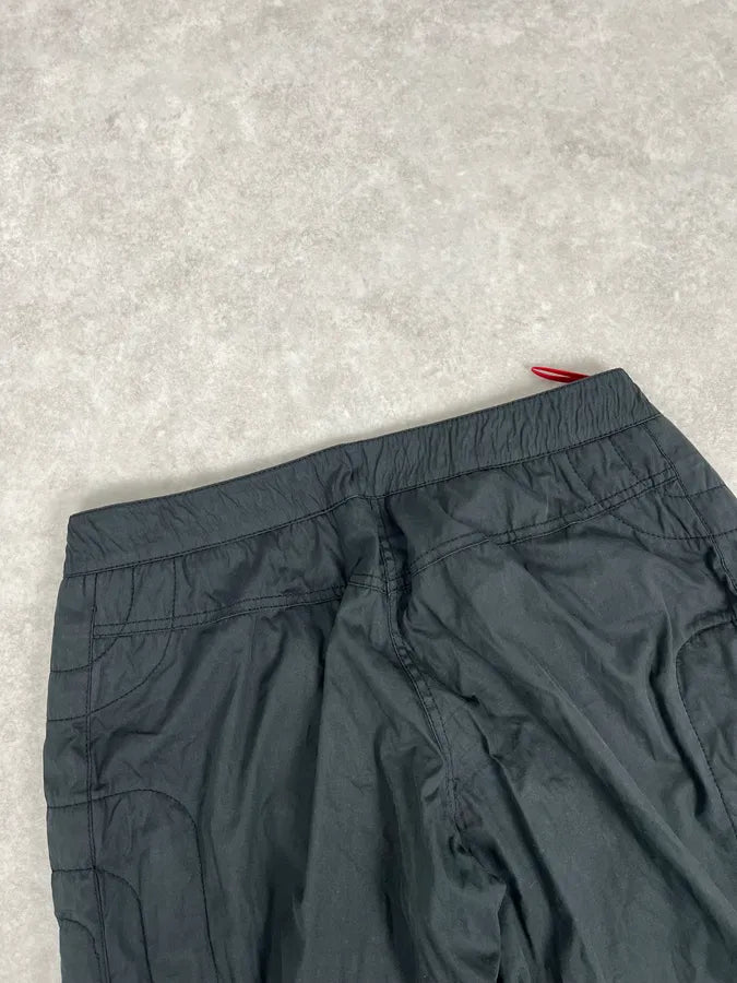 2000s Prada Black Nylon Minimalist Cargo Pants eddAryQ 8